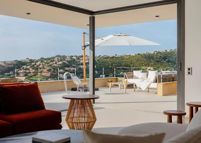 Grand Large Saint-clair Piscine Chauffée Garage Propriété Fermée *