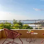 Grand Large Saint-clair Piscine Chauffee Garage Propriete Fermee * Le Lavandou
