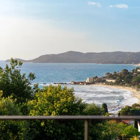 Grand Large Saint-clair Piscine Chauffee Garage Propriete Fermee * Le Lavandou