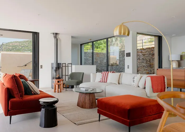 Grand Large Saint-clair Piscine Chauffee Garage Propriete Fermee Villa Le Lavandou