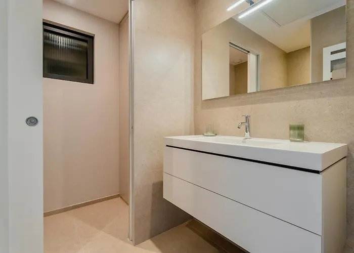 Villa Grand Large Saint-clair Piscine Chauffee Garage Propriete Fermee *