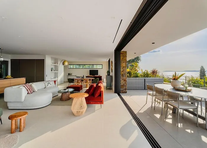 Grand Large Saint-clair Piscine Chauffee Garage Propriete Fermee